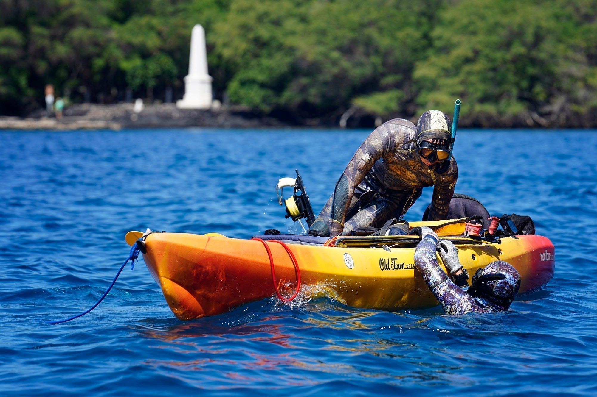 Photo Essay: Spearfishing Returns To Kealakekua Bay For A Day