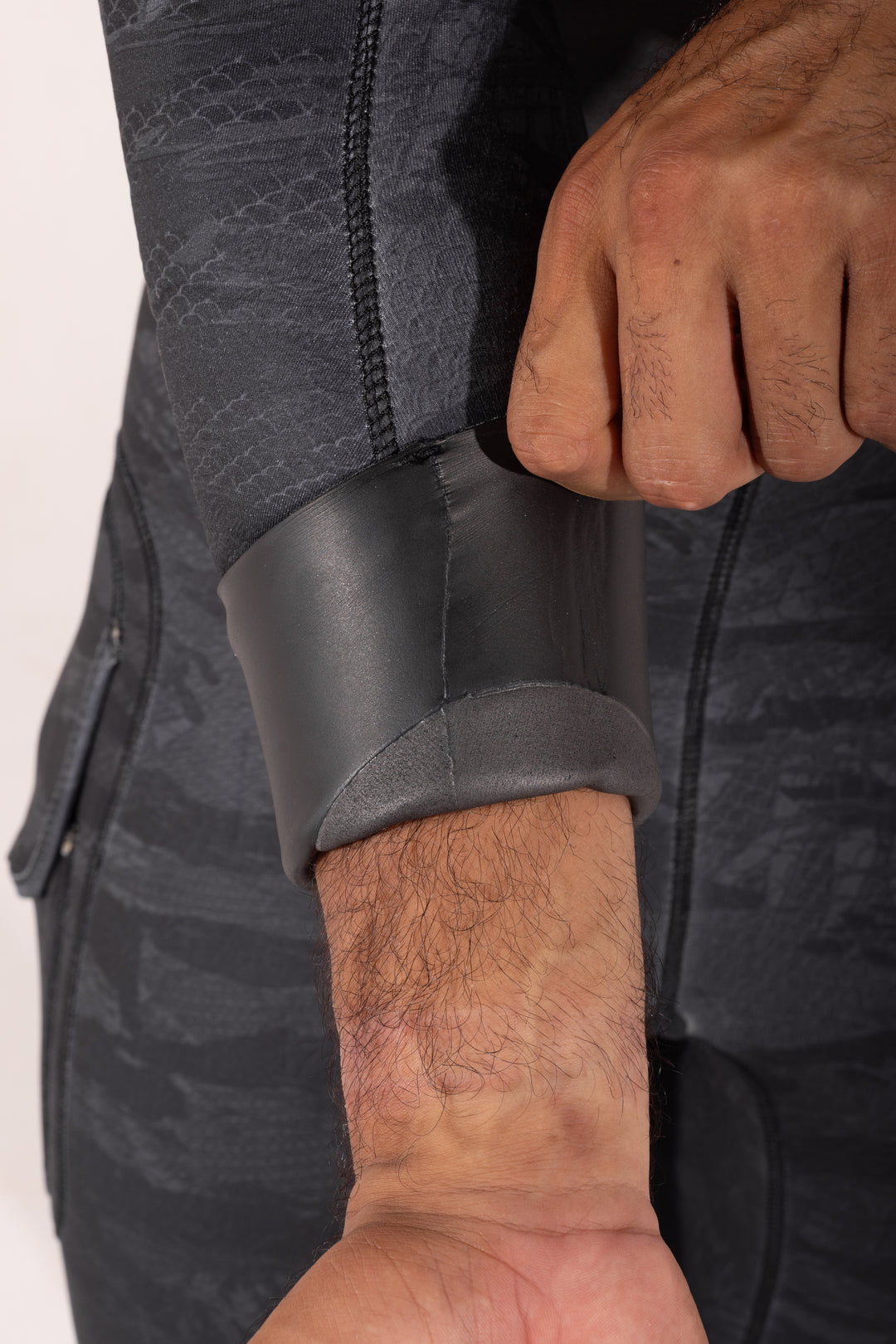 Traje de neopreno Tropicam negro de 7,5 mm para hombre